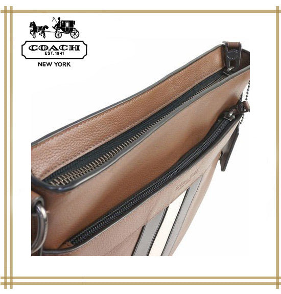 コーチメンズ　COACH  CHARLES CROSSBODY WITH VARSITY STRIPE  F26068   F23216【F23216　QBN3D】